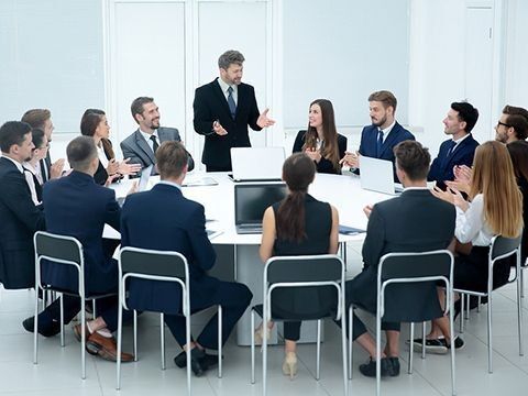 Mastermind community groups accelerate growth